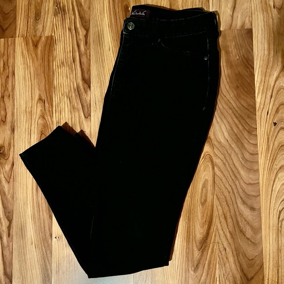 Gloria Vanderbilt Denim - 3 For 25 Gloria Vanderbilt Black Jeans